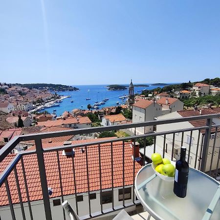 Brand New Apt W Balcony & Perfect Seaview At Center Хвар Екстериор снимка