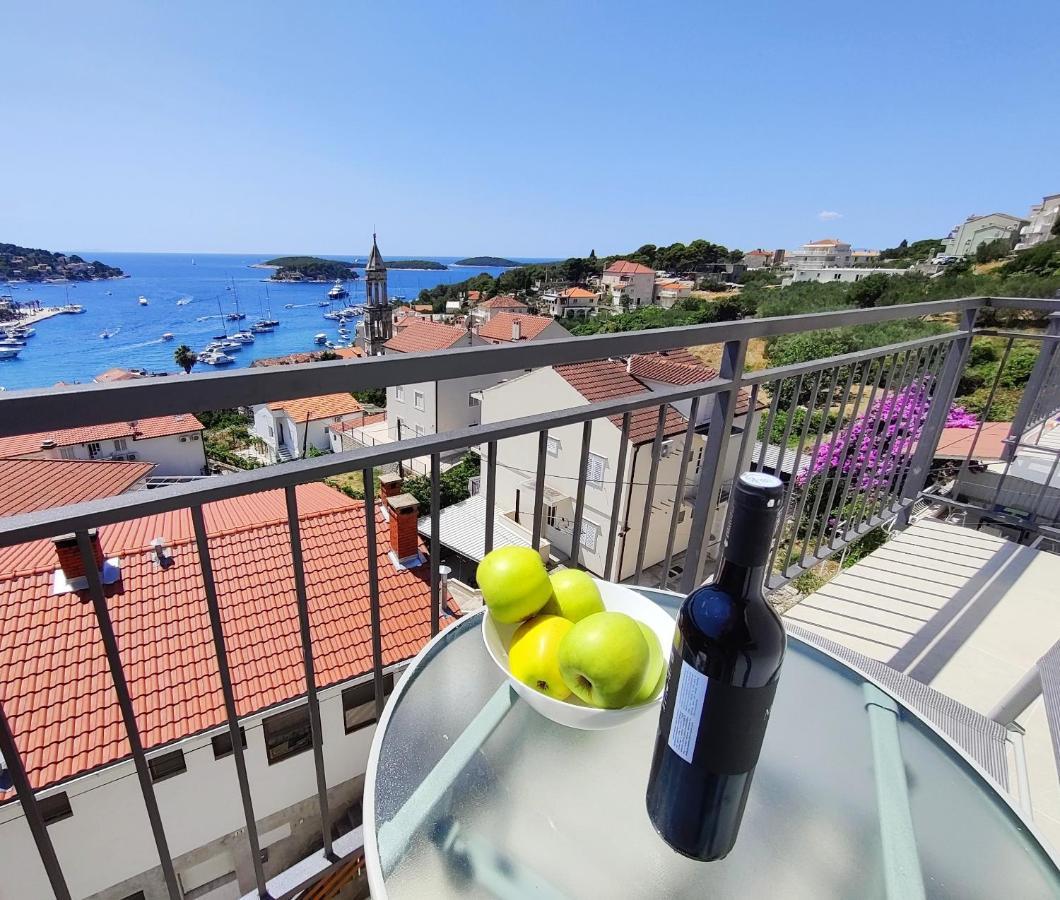 Brand New Apt W Balcony & Perfect Seaview At Center Хвар Екстериор снимка